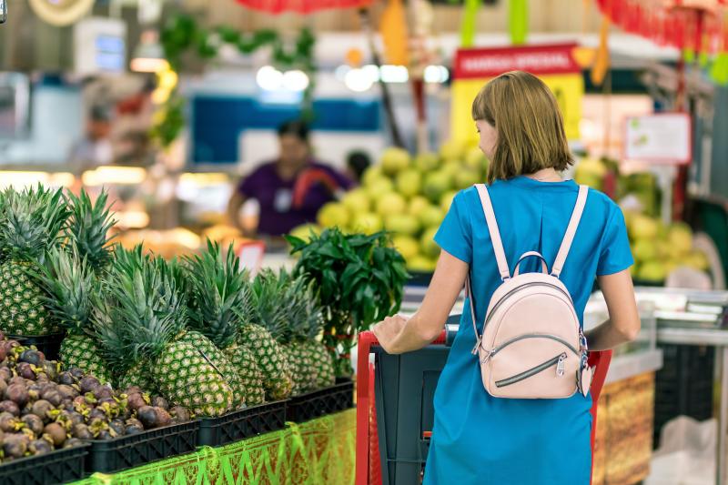 Food choices (By Artem Beliaikin on pexels.com) Food choices (By Artem Beliaikin on pexels.com)